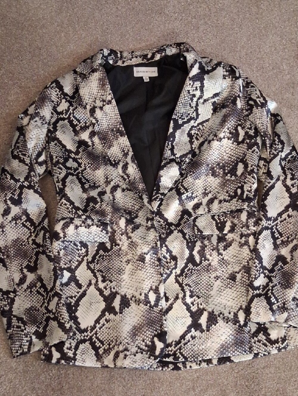 NWOT Melrose with Love Satin Snakeskin Print Women's Blazer Black&White (S)